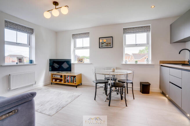 2 bed Terraced for sale Image 4