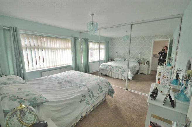 BEDROOM (1)