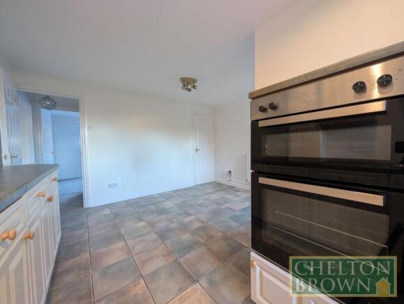 Kitchen & Diner