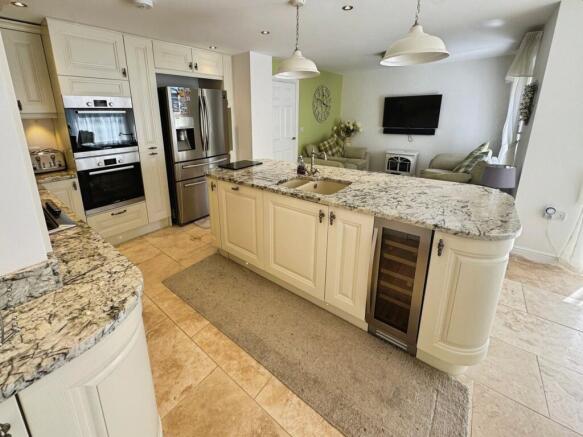 Kitchen/Dining and family room