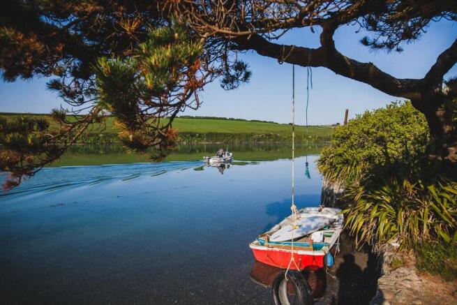 Close to the Gannel Estuary