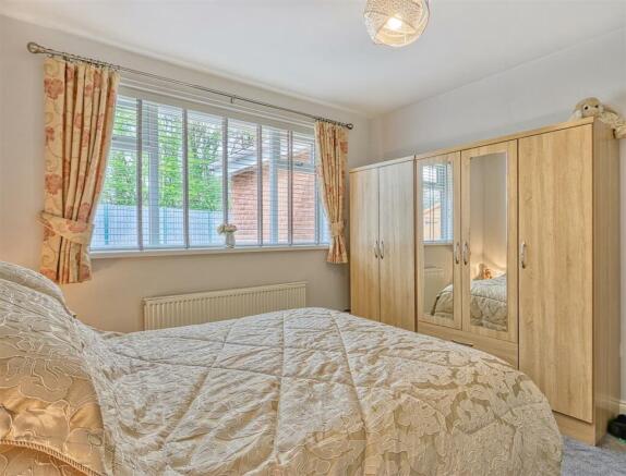 bed 2 - rear