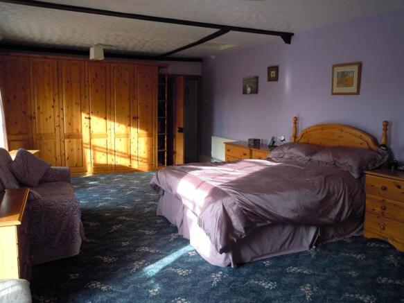 ACCOMMODATION