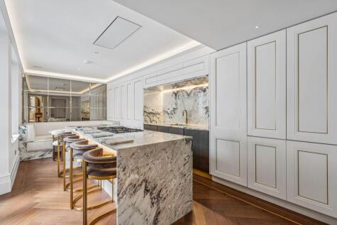 Wilton Crescent, Belgravia SW1X