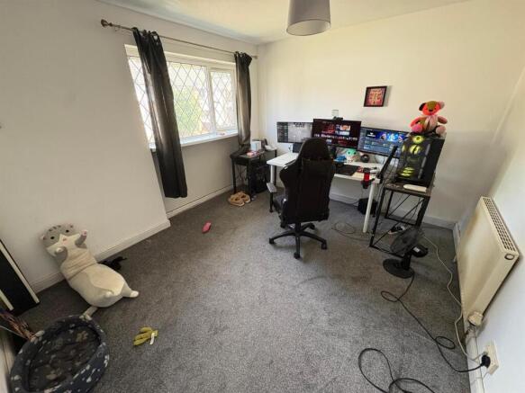 2 bed Town House for sale Image 7