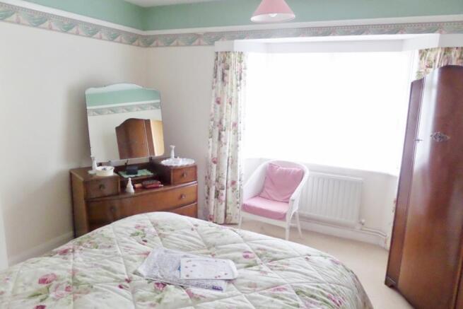 bed 1
