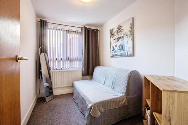 2 bed Flat for sale Image 9