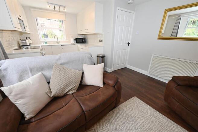 1 bed Cottage to rent Image 4