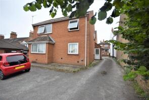 4, Forman Walk, Louth LN11 9EA