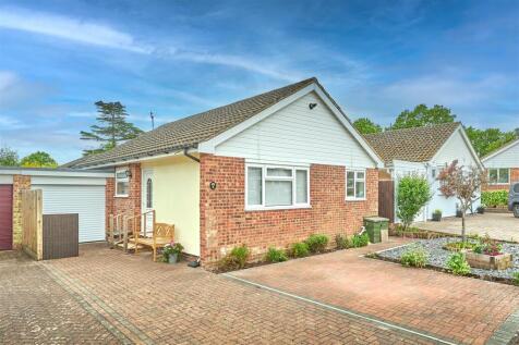 Gilbey Crescent, Stansted