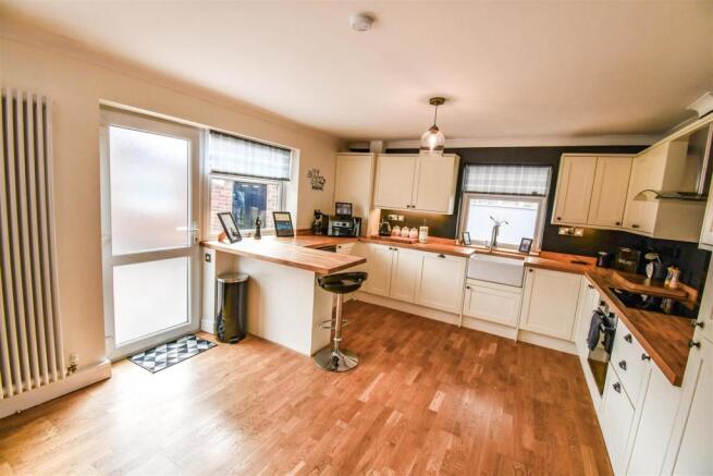 Living Dining Kitchen