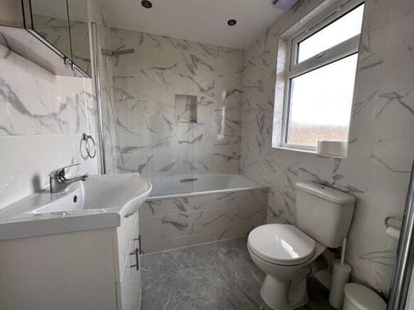 fleetwood-road-nw10-1nn-1039797