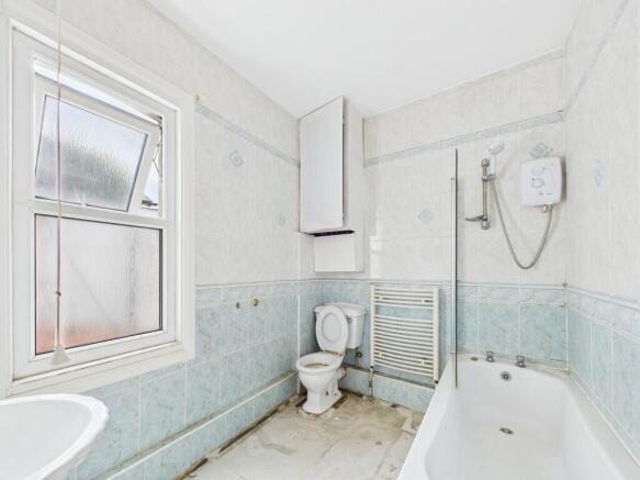 CAM01835G0-PR0325...