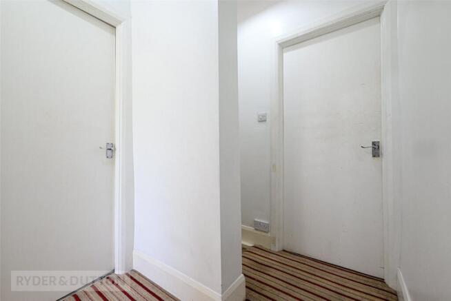 2 bed Terraced for sale Image 10