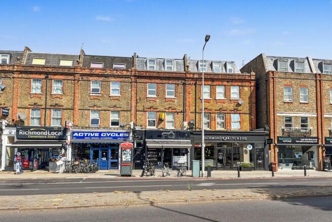 Flat 3, 221 Lower Mortlake Road, Richmond, London, TW9 2LN