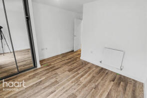 6, Cheshunt Apartments, Orchid Avenue, Romford RM3 9FU