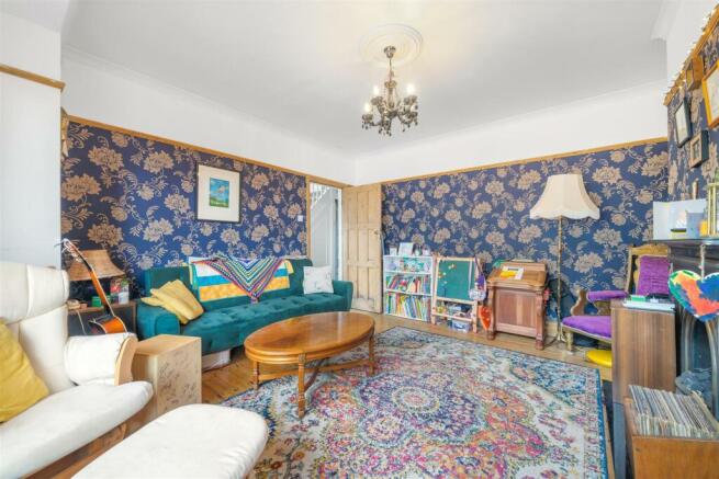 7 Watermead Road-3.jpg