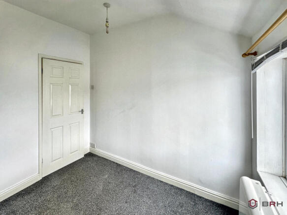 2 bed Block of Apartments for sale Image 9