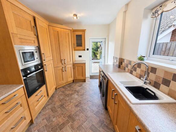 Fitted Kitchen