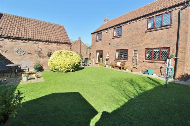 VIEWINGS