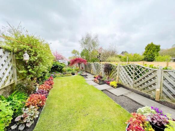 Garden 2.jpg