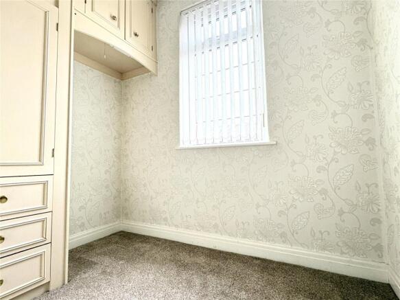 3 bed Terraced for sale Image 12