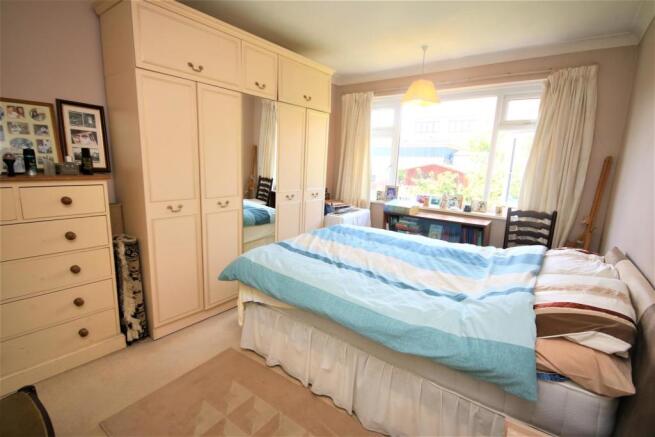 BEDROOM 2: