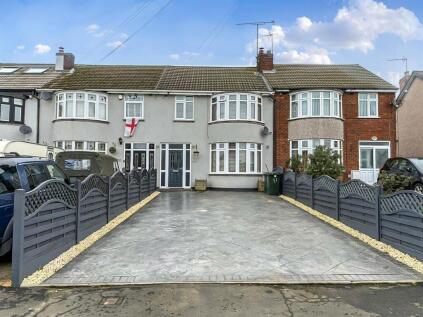 Lentons Lane, Aldermans Green, Coventry * BEAUTIFUL THROUGHOUT *