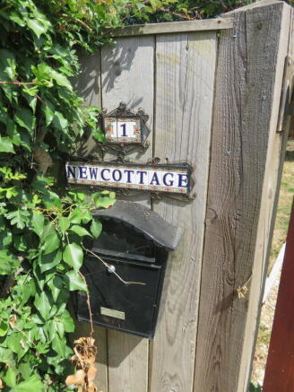 1 NEW COTTAGE