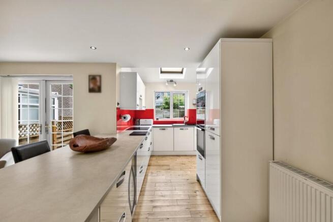 3 bed Detached for sale Image 4