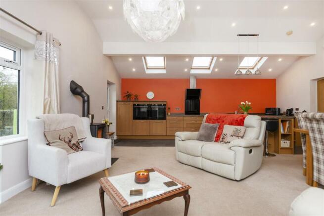 Bramleys Estate Agents - Bradley - Bradley Road (3