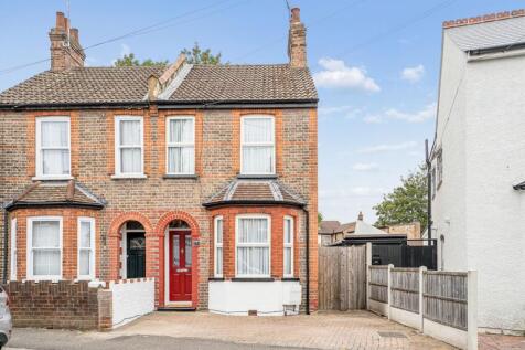Sandringham Road, Watford, WD24