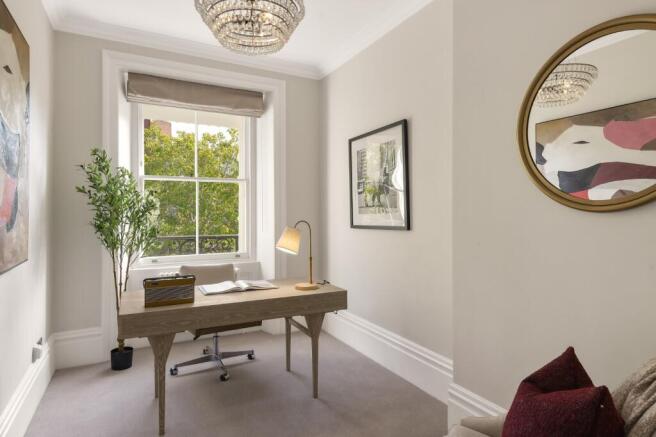 Study / Bedroom 5