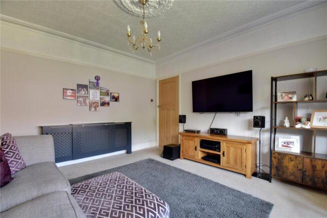 3 bed Semi-Detached for sale Image 10