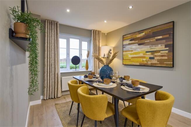 4 bed Detached for sale Image 4