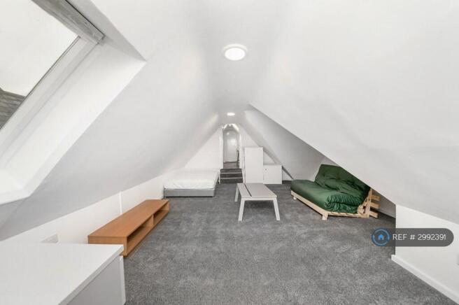1 bed Flat to rent Image 6