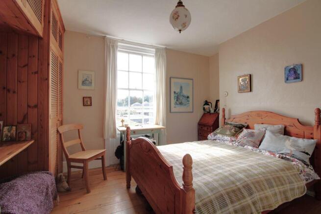 Bedroom 1 (Double)