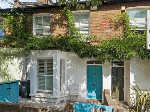 FOR SALE - Glebe Street, W4