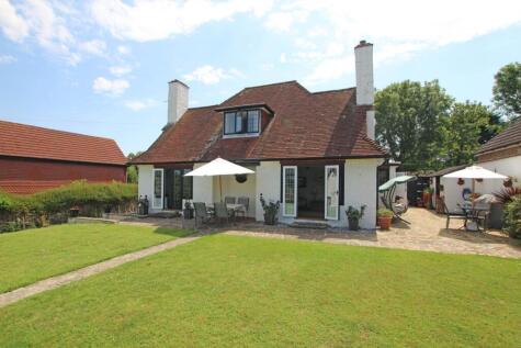 The Close, Off Huggetts Lane, Eastbourne, BN22 0LJ
