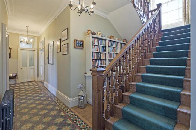 7 bed Character Property for sale Image 7