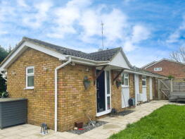2, Rookery Walk Footway, Shefford SG17 5HW