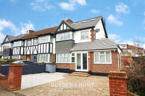 8, River Road, Buckhurst Hill IG9 6BS