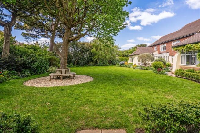 90250_21-Middle-Street-Shoreham  (90).jpg