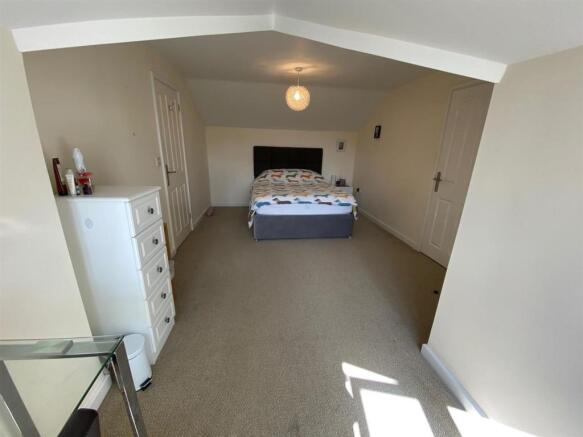 Master Bedroom.jpg