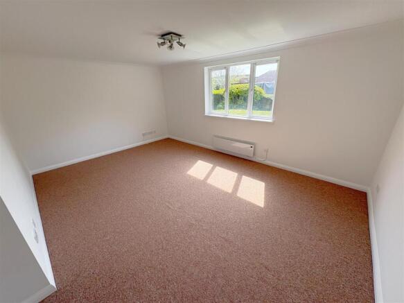 Lounge_dining room.jpg