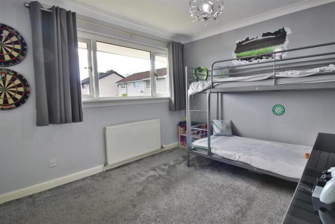NairnCres_Bedroom1_3.jpg