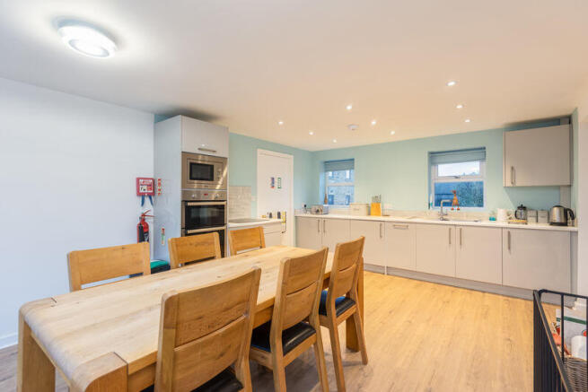 12 bed Character Property for sale Image 11