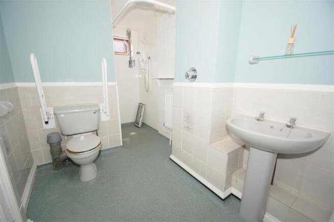 Photo 6