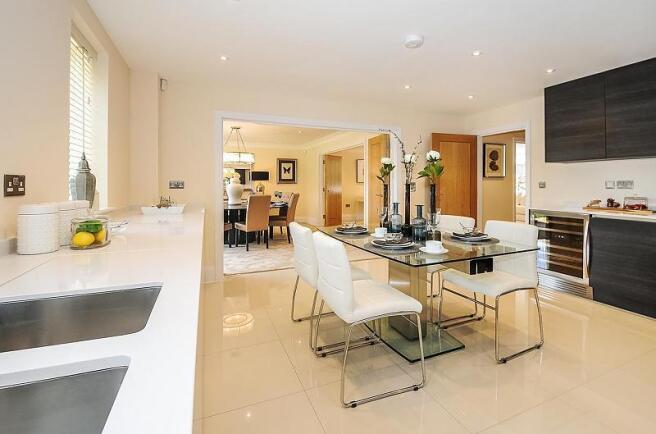 Kitchen/Breakfast Room