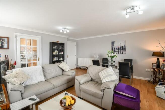 Living / Dining Room